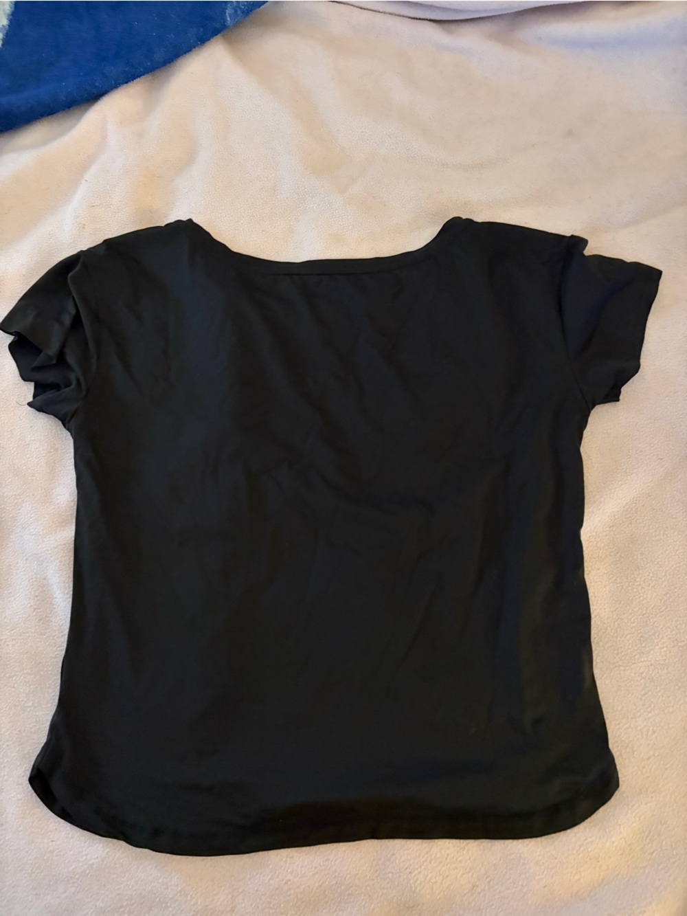 Vuori Black Short Sleeve Scoop Neck Tee - Picture 3 of 3